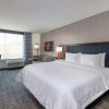 Отель Hampton Inn & Suites Fort Wayne Downtown, фото 25