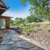 Отель Healdsburg Home With Magnificent Vineyard View 2 Bedroom Home by RedAwning, фото 1