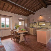 Отель Majestic Farmhouse in Lucignano With Swimming Pool, фото 10
