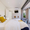Отель Multi-level Camps Bay Villa With Magestic Ocean Views Mavambo, фото 6