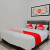 Отель OYO 1038 Embun Pagi Syariah Residence, фото 13