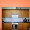 Отель 1 Bedroom Apartment Next to 3arena Sleeps 2, фото 4