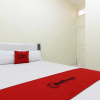 Отель RedDoorz @ Jalan Damai 3, фото 6