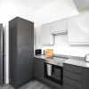 Отель Skyvillion -vineyard Court- Enfield 1bed With Balcony, фото 5