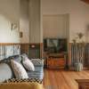 Отель StayAU Sunset Cottage 2BR Farm Retreat, фото 1