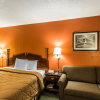 Отель Days Inn & Suites By Wyndham Tulsa Airport, фото 22