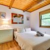 Отель Traditional Blakeslee Chalet: Deck & Lake Access!, фото 11