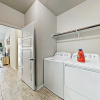 Отель New Listing! Brand-new Hideaway Near Lakeside Fun 4 Bedroom Home, фото 3