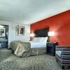 Отель Clarion Inn And Suites Russellville I-40 в Расселвилле