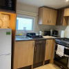 Отель Impeccable 4-bed Caravan in Clacton-on-sea, фото 4