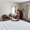 Отель Kitchener Inn & Suites, фото 30