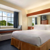 Отель Microtel Inn & Suites by Wyndham Huntsville, фото 3