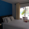 Отель Pelican Beach Hotel в Север Каикос
