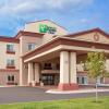 Отель Holiday Inn Express Antigo, фото 23