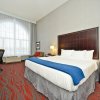 Отель Holiday Inn Express & Suites Utica, an IHG Hotel, фото 4