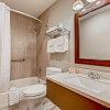 Отель Orangewood Inn & Suites Midtown, фото 24