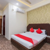 Отель OYO 24547 Hotel Vishwas Bar and Club Resort, фото 18