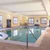 Отель La Quinta Inn & Suites by Wyndham Trinidad, фото 15