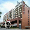 Отель Vienna Hotel (Dongguan Houjie Dadao Branch), фото 1
