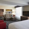 Отель TownePlace Suites by Marriott Windsor, фото 23