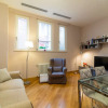 Отель Elegant Flat at Municipio by Napoliapartments, фото 16