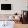 Отель New Furnished Studio Menteng Park Apartment, фото 3