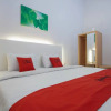 Отель RedDoorz Plus @ Idjen Boulevard Malang, фото 6