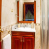 Отель Large chalet less than 5-minute distance to the beach by easyBNB, фото 12