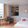 Отель Refurbished Studio Flat Next To Brighton Station, фото 3