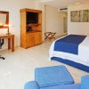 Отель Holiday Inn Boca Del Rio, an IHG Hotel, фото 37