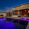 Отель Luxury Dog Friendly Condo With Backyard Oasis By Redawning, фото 9