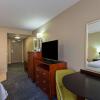 Отель Hampton Inn & Suites Merced, фото 6