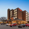 Отель Ramada Plaza by Wyndham Niagara Falls в Ниагаре-Фолсе