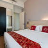 Отель The Manor Luxury Suites & Apartments, фото 7