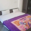 Отель Priyanshu Residency & Kartik Inn Guest, фото 9