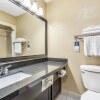 Отель SureStay Plus Hotel by Best Western Seven Oaks, фото 8