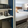 Отель Holiday Inn Express Red Deer North, an IHG Hotel, фото 6