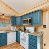 Отель The Rustic Cottage by Avantstay Hot Tub, Fire Pit, Pool Table 5mins to Town, фото 4