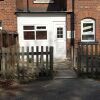 Отель Classic Apartment in Leeds Near Roundhay Park в Лидсе