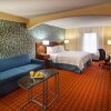 Отель Fairfield Inn and Suites by Marriott Toronto Airport, фото 5