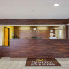 Отель Quality Inn & Suites, фото 2