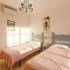 Отель Villa Alegranza: Heated Private Pool, Walk to Beach, A/C, WiFi, Car Not Required                    , фото 5