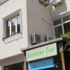 Отель Bonjour Hotel, фото 1