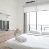 Отель Warm And Cozy Stay Studio At Sky House Bsd Apartment, фото 5