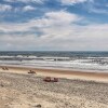 Отель Cozy Cottage < 2 Mi to Cape Hatteras Natl Shore!, фото 15