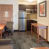 Отель Staybridge Suites Fargo, an IHG Hotel, фото 50