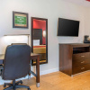 Отель Econo Lodge Inn & Suites Houston Willowbrook, фото 27