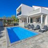 Отель Villa Flavia and Alba - Private Heated Pool, фото 14