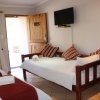 Отель Aan Die Oewer Guest House, фото 5