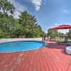 Отель Stylish Suburban Getaway, 10 Miles to Royal Mtn!, фото 12